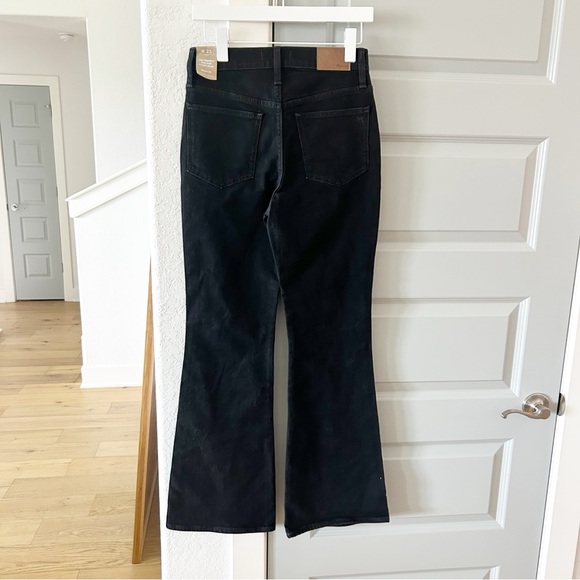 NWT Madewell The Perfect Vintage Flare Jean in Sherborn Wash - Picture 3 of 5
